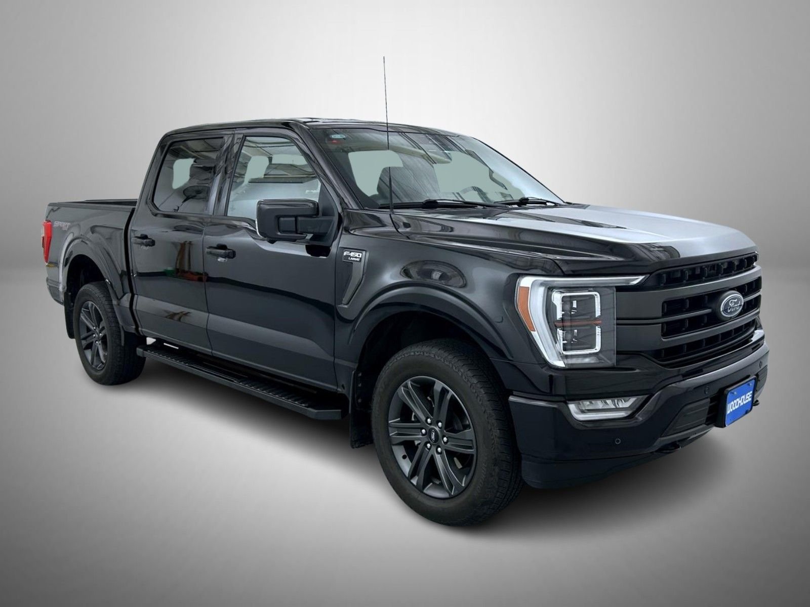 Used 2023 Agate Black Metallic Ford Lariat image 3