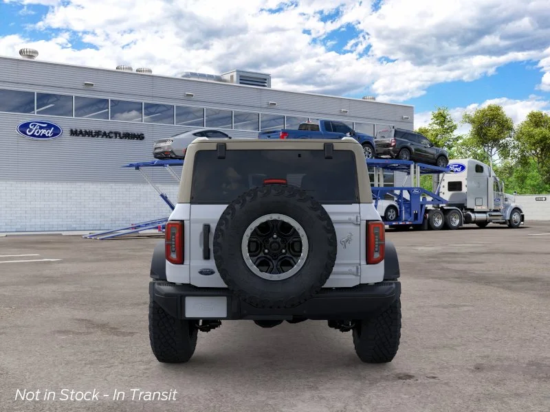 New 2026 Oxford White Ford Badlands® image 5