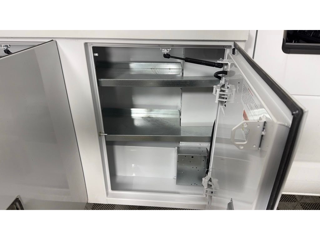 2025 Ford E-Series Cutaway Base - Photo 6