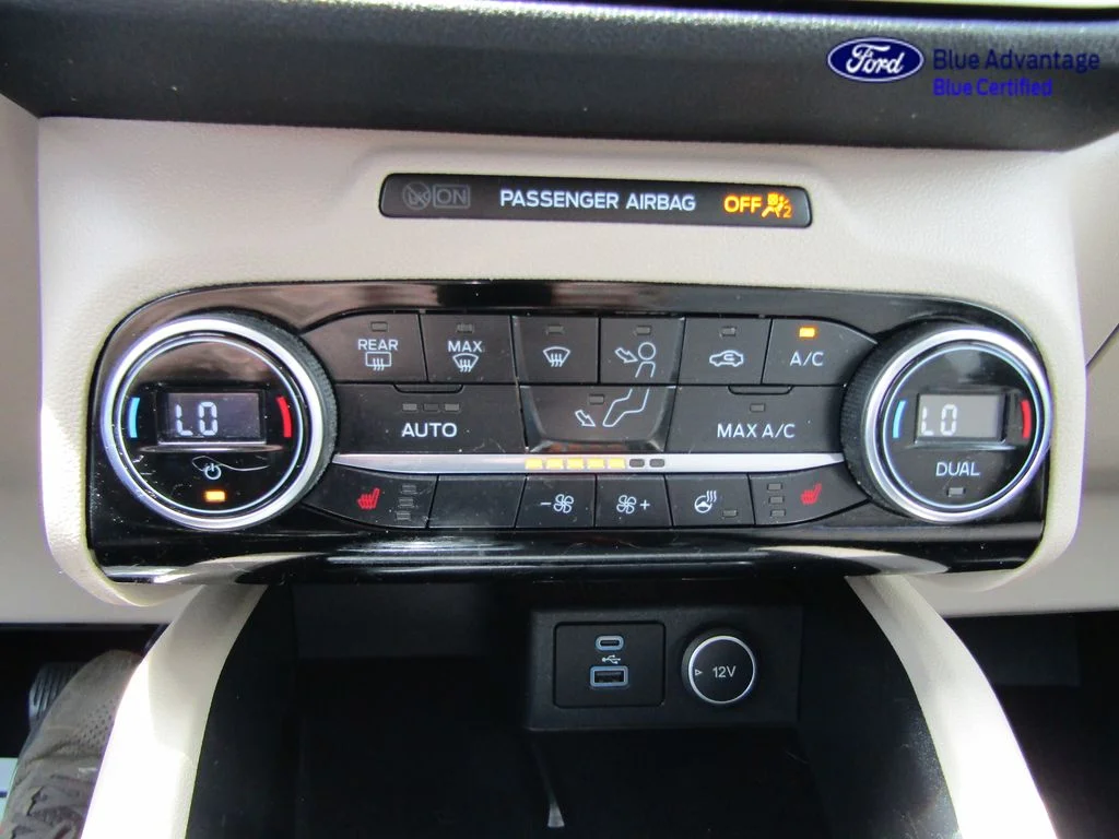 Certified Used 2021 Star White Ford SEL image 19