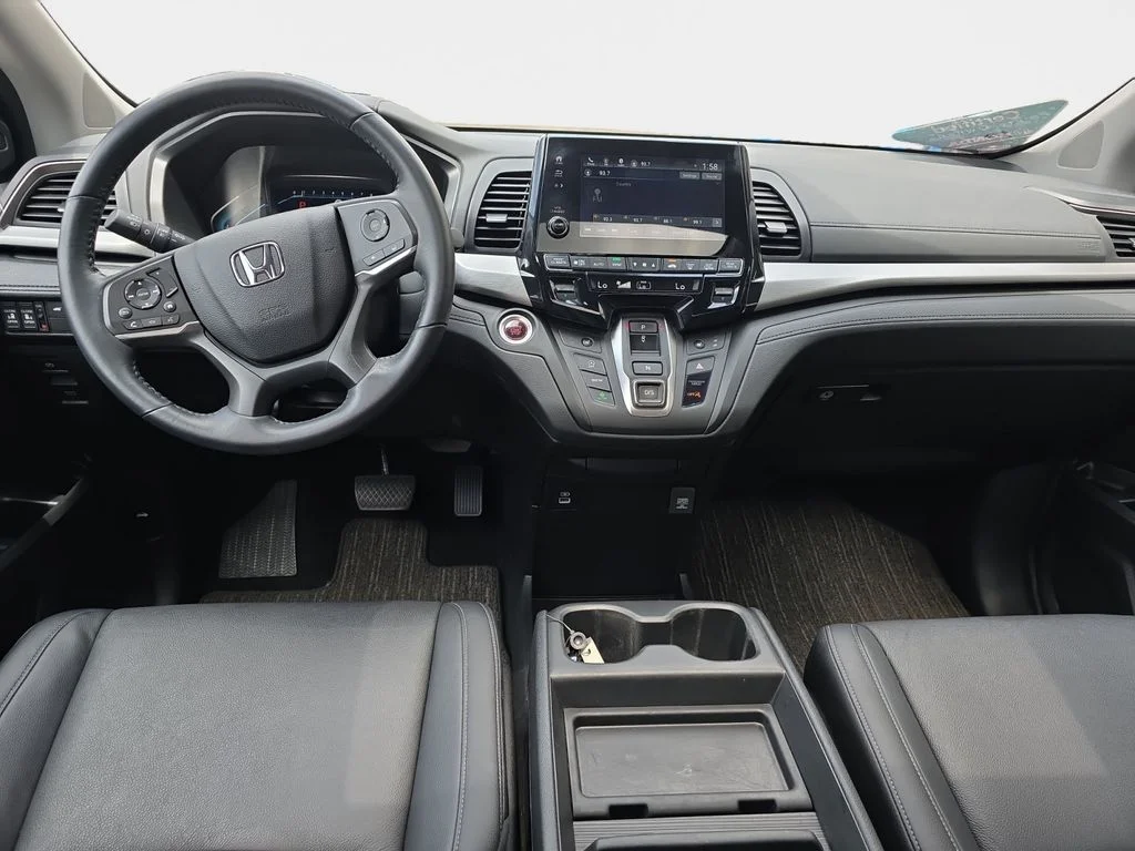 2024 Honda Odyssey EX-L - Photo 15