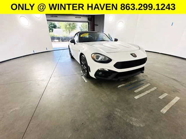 2017 FIAT 124 Spider 1.4 Abarth's photo