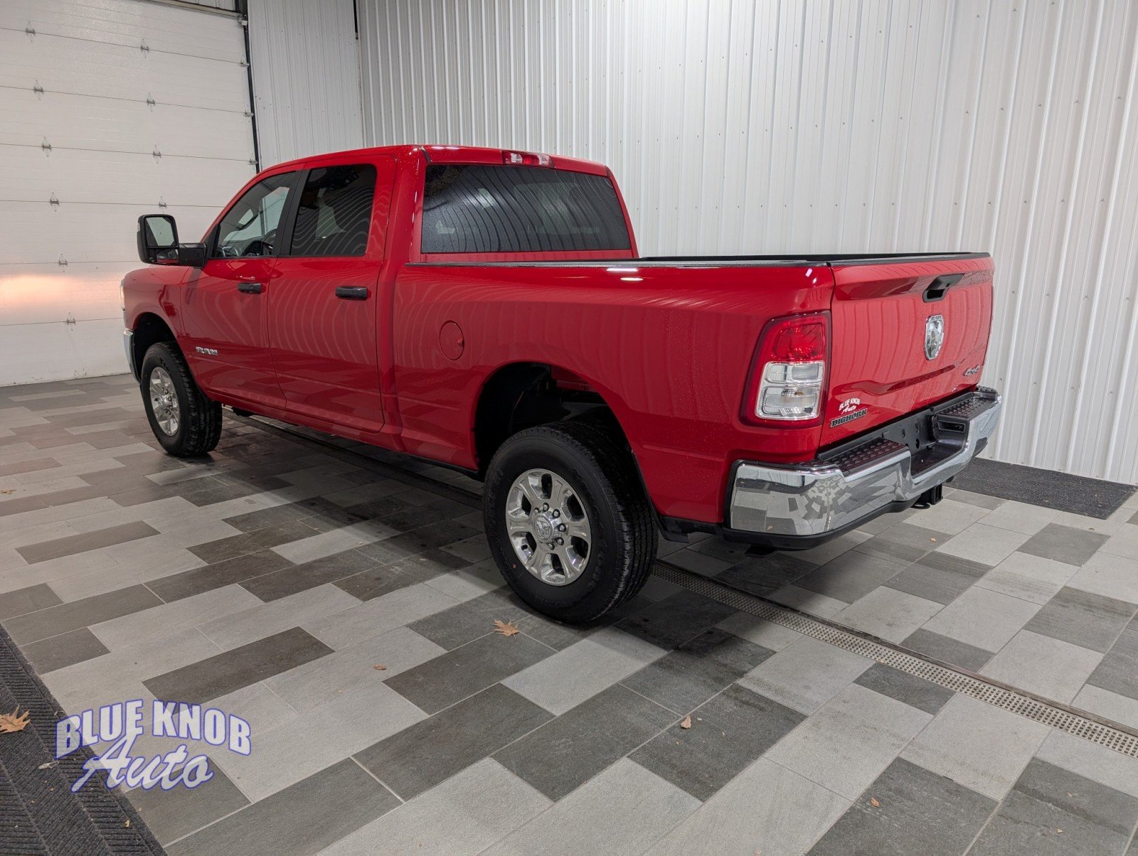 2024 Ram 2500 Big Horn photo 2