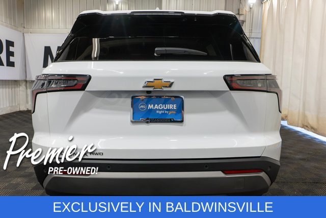 Used 2026 Summit White Chevrolet LT image 6