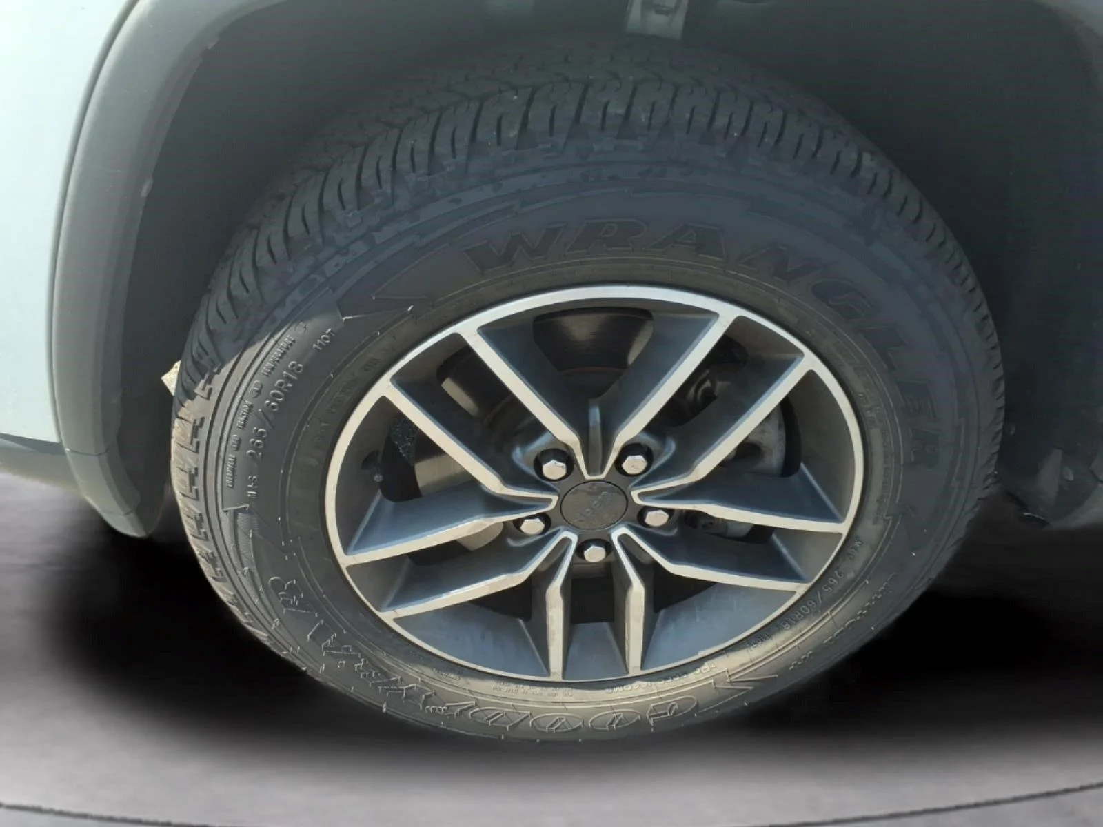 Used 2021 Bright White Clearcoat Jeep Limited image 9