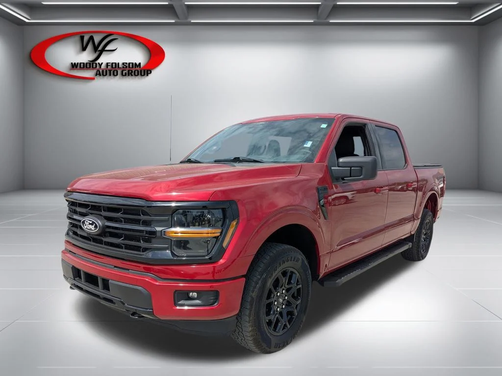 Used 2025 Red Ford XLT image 9