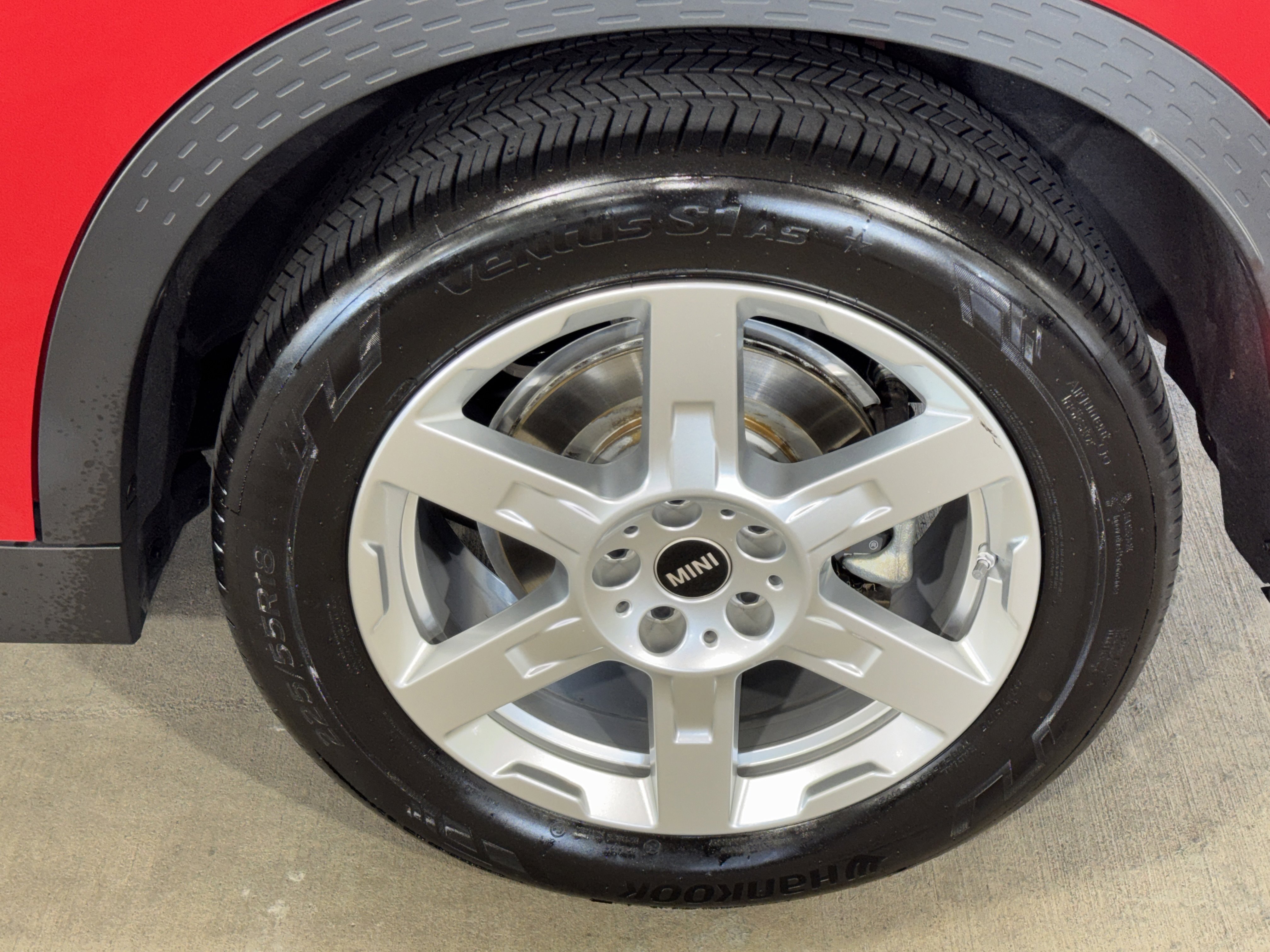 Used 2025 Chili Red II MINI S image 36