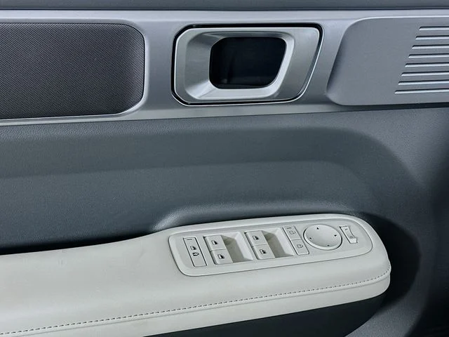 New 2026 Silver Hyundai SEL image 10