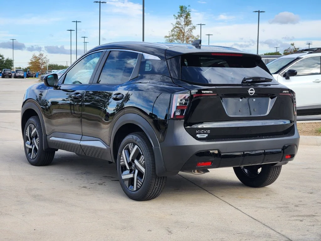 New 2027 Black Nissan SV image 4