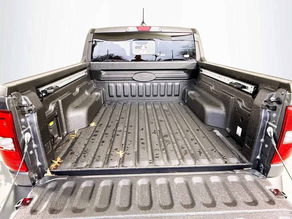 New 2026 Carbonized Gray Metallic Ford Tremor® image 27