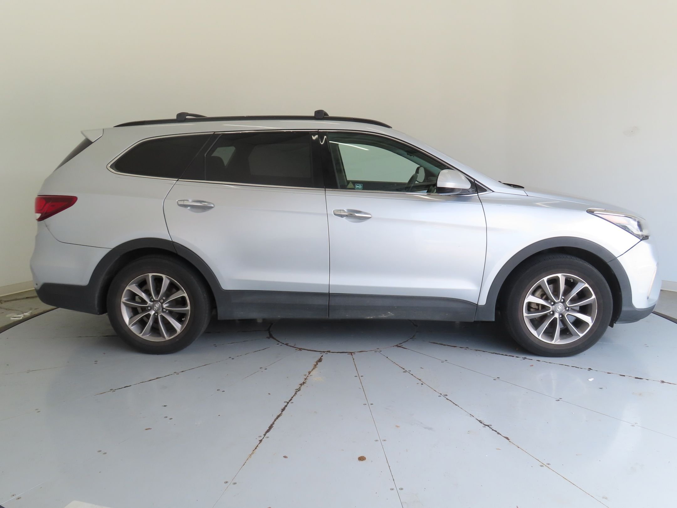 Used 2017 Hyundai Santa Fe SE with VIN KM8SM4HF6HU165919 for sale in McKinney, TX