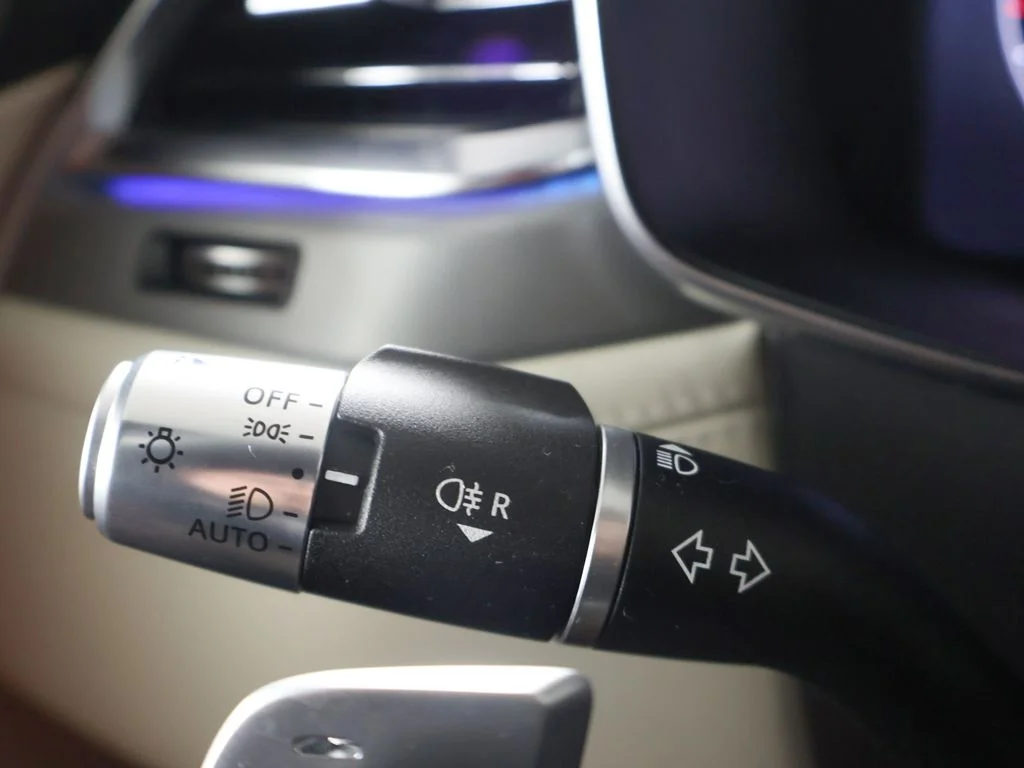 Used 2022 Black Jaguar SVR image 44
