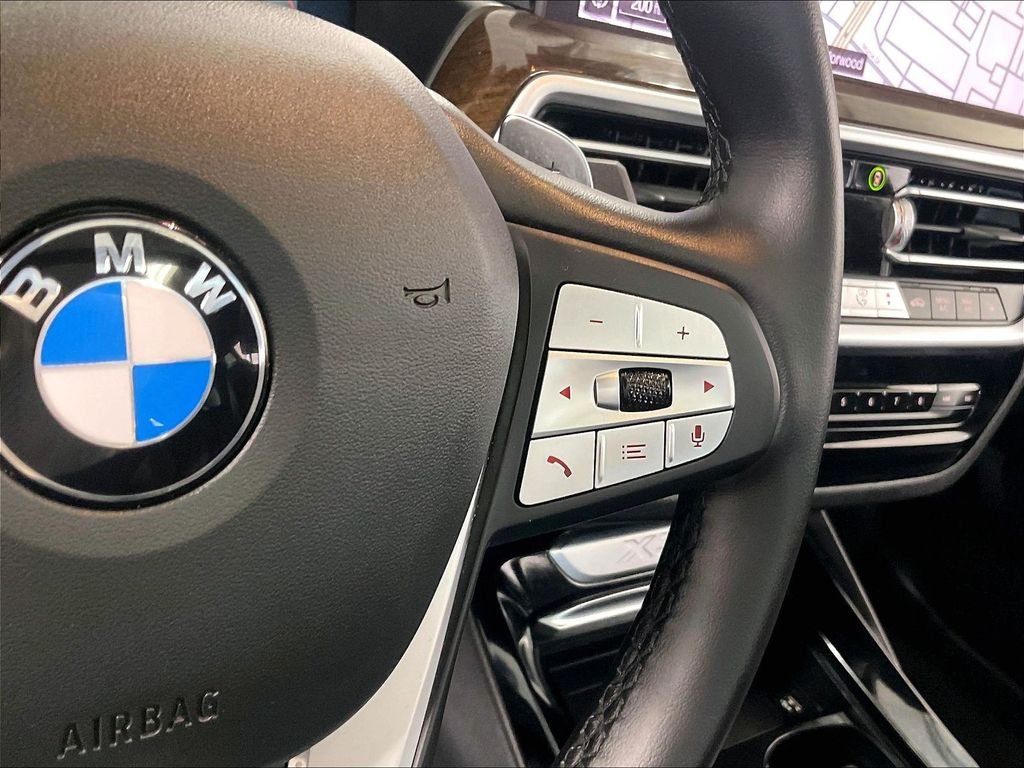 Used 2024 White BMW xDrive30i image 25