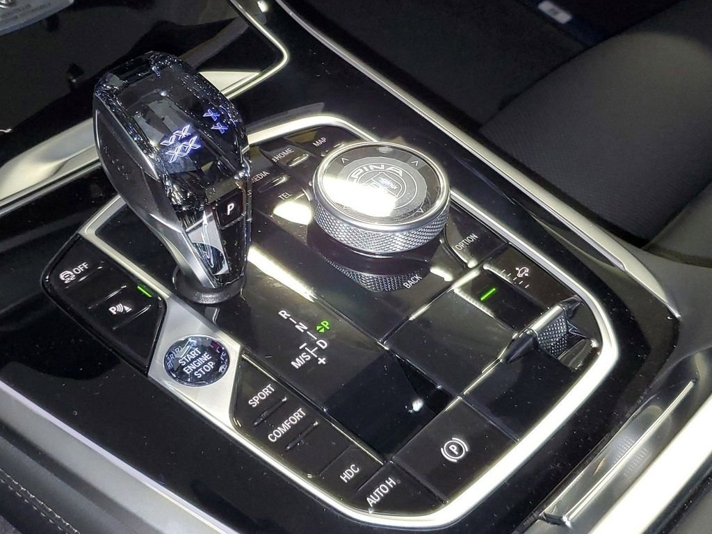 2025 BMW X7 ALPINA XB7 - Photo 25