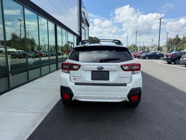 Used 2020 White Subaru Limited image 4