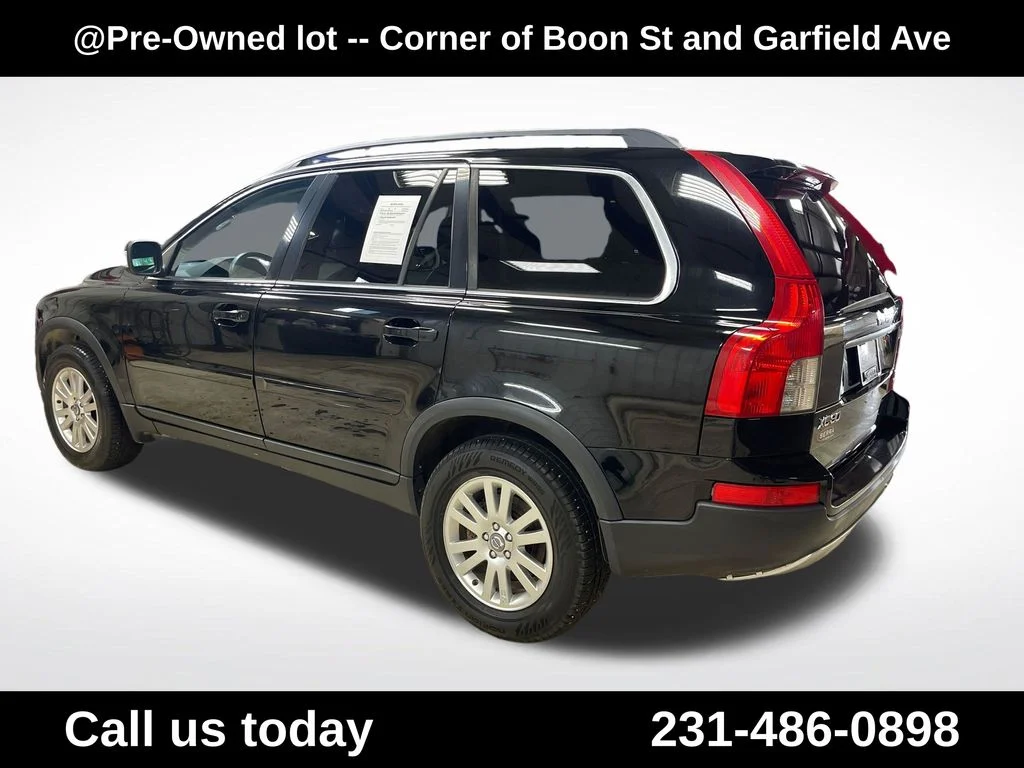 Used 2008 Black Volvo 3.2 image 3