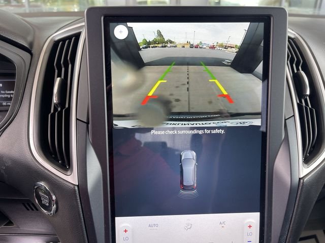 2023 Ford Edge SEL - Photo 17