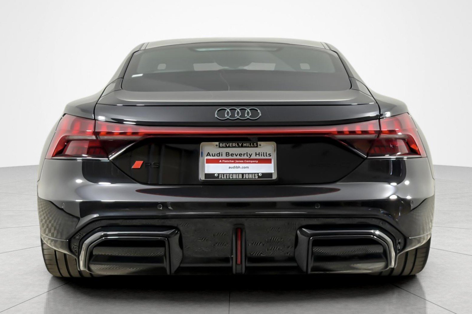 Used 2025 Mythos Black Metallic Audi performance quattro image 4
