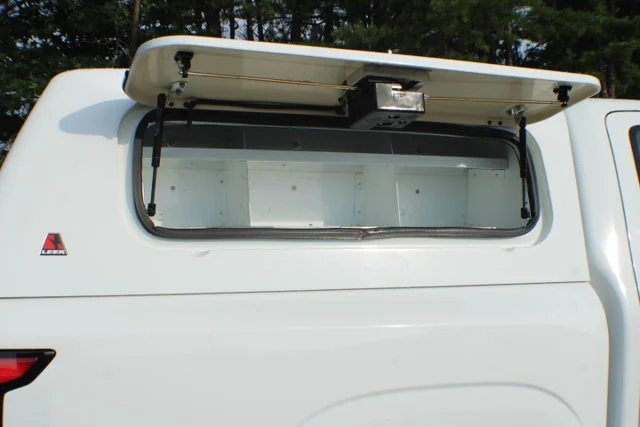 Used 2023 Glacier White Nissan SV image 16
