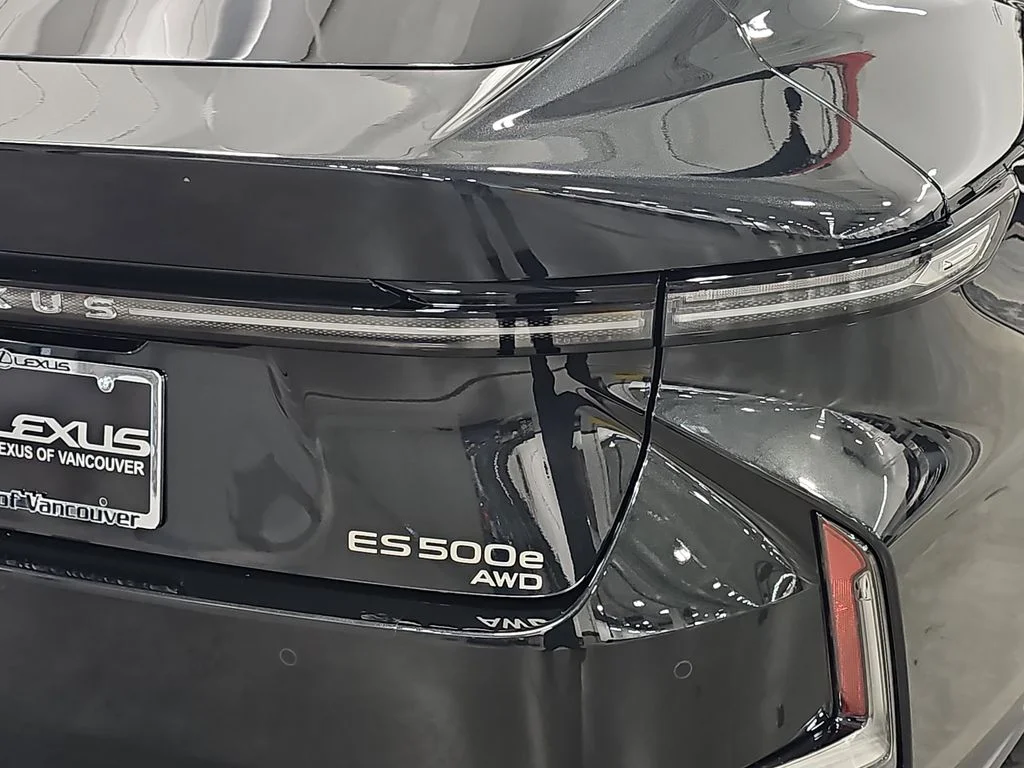 New 2026  Lexus  image 32