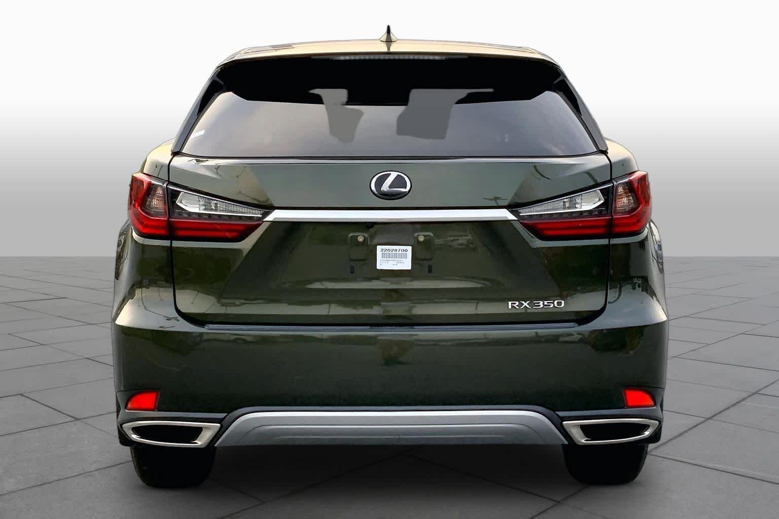 Used 2022 Nori Green Pearl Lexus  image 8