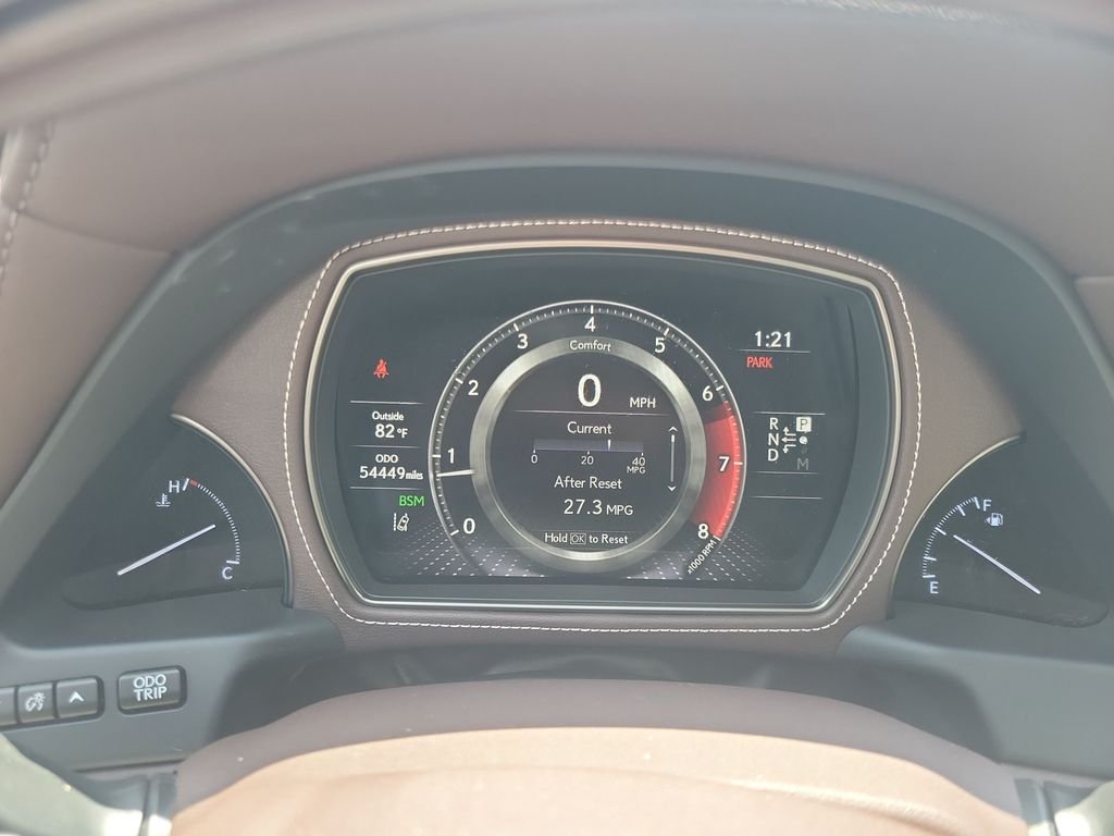Used 2018 White Lexus 500 Base image 42