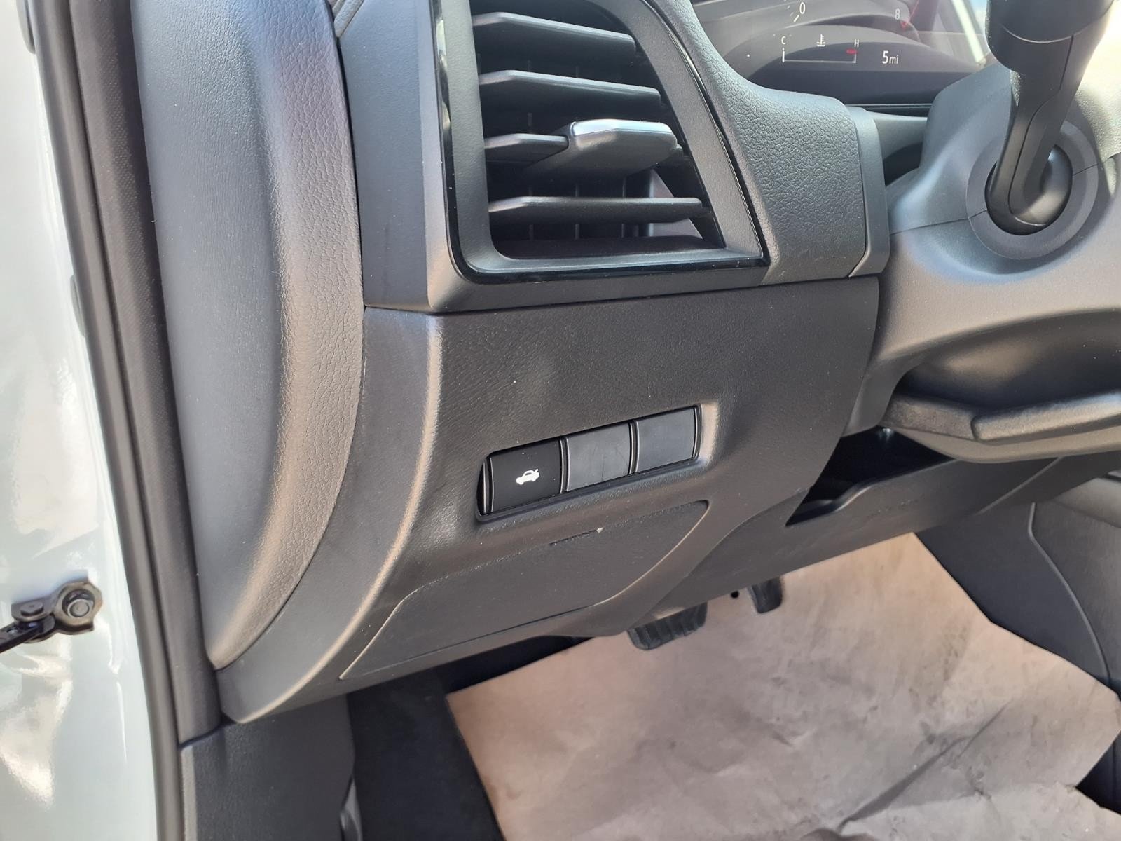 2026 Nissan Sentra SV White at Robbins Nissan