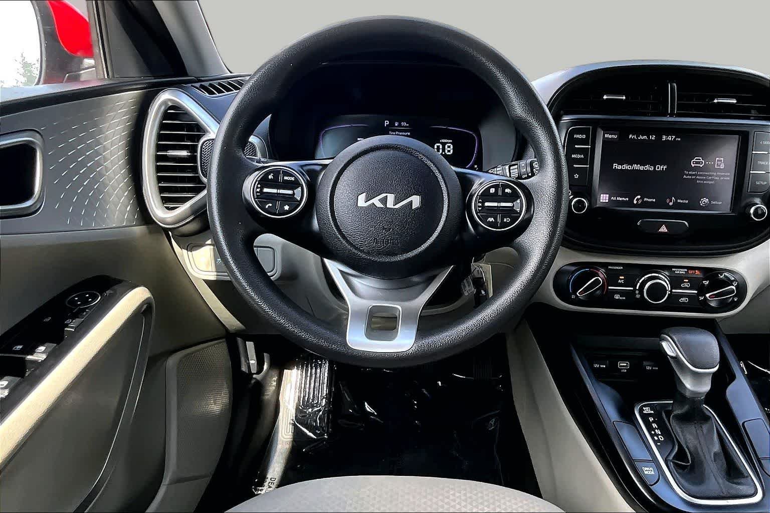 Used 2023 Inferno Red Kia LX image 6