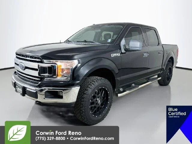 Used 2018 Shadow Black Ford XLT image 3