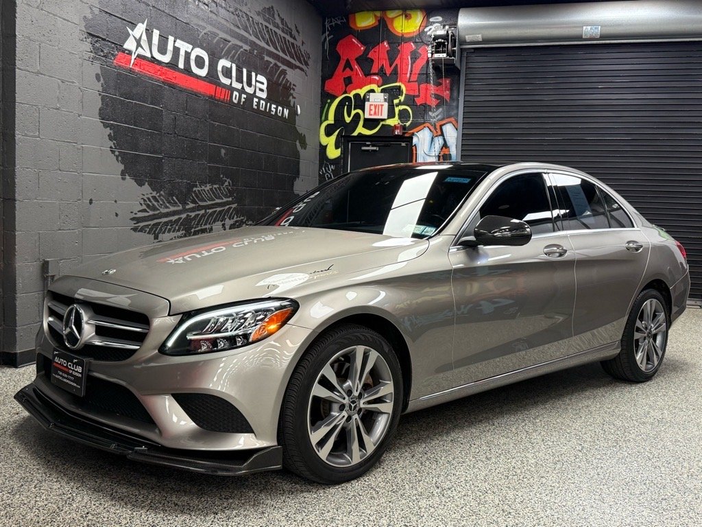 2019 Mercedes Benz C 300 4MATIC photo 3