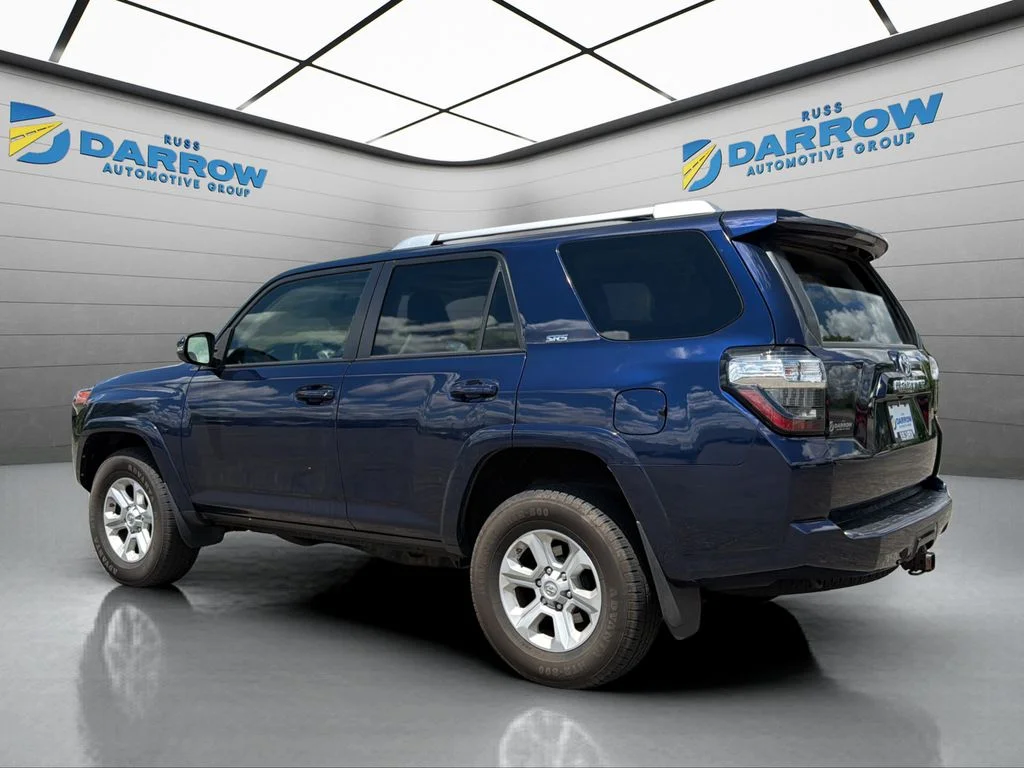 Used 2014 Blue Toyota SR5 Premium image 3