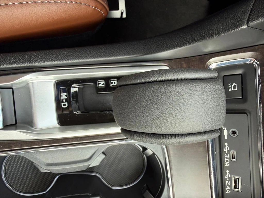 New 2026 MAGNETITE GRAY METALLIC Subaru Touring 7-Passenger image 33