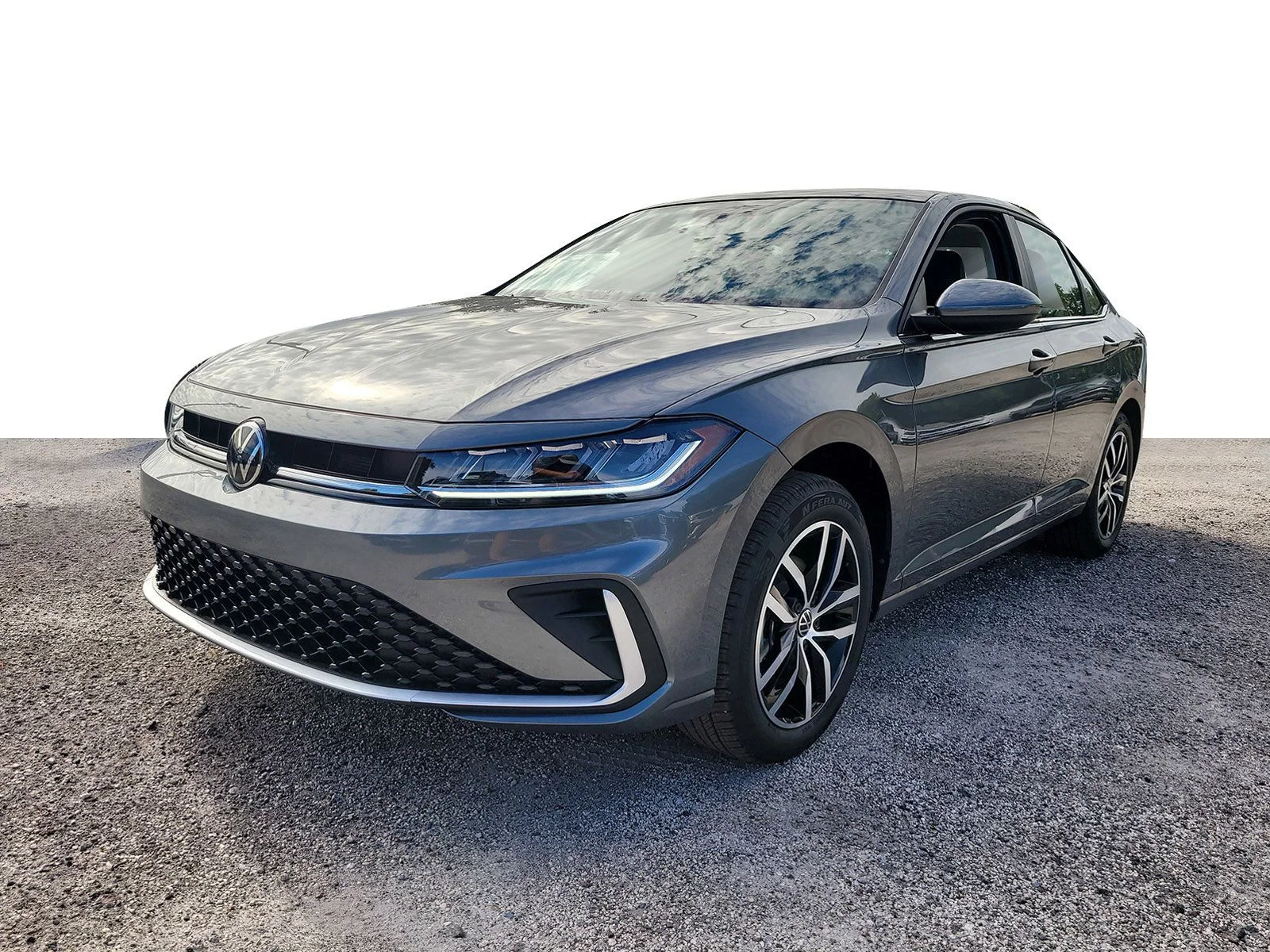 New 2026 Platinum Gray Metallic Volkswagen 1.5T SE image 4