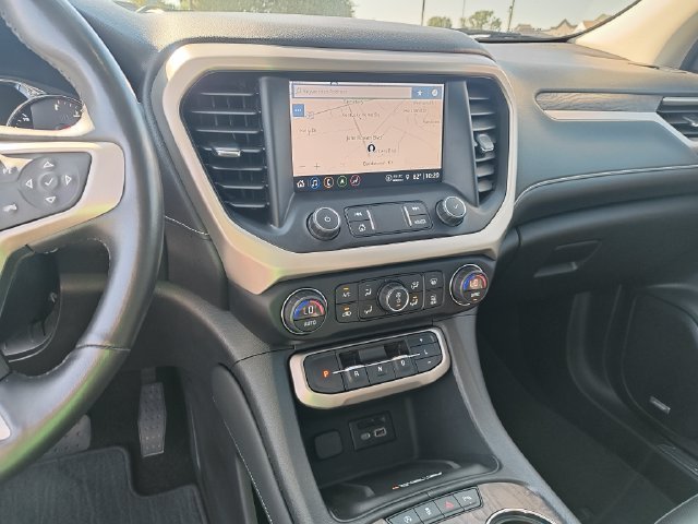 Used 2022 White GMC Denali image 20