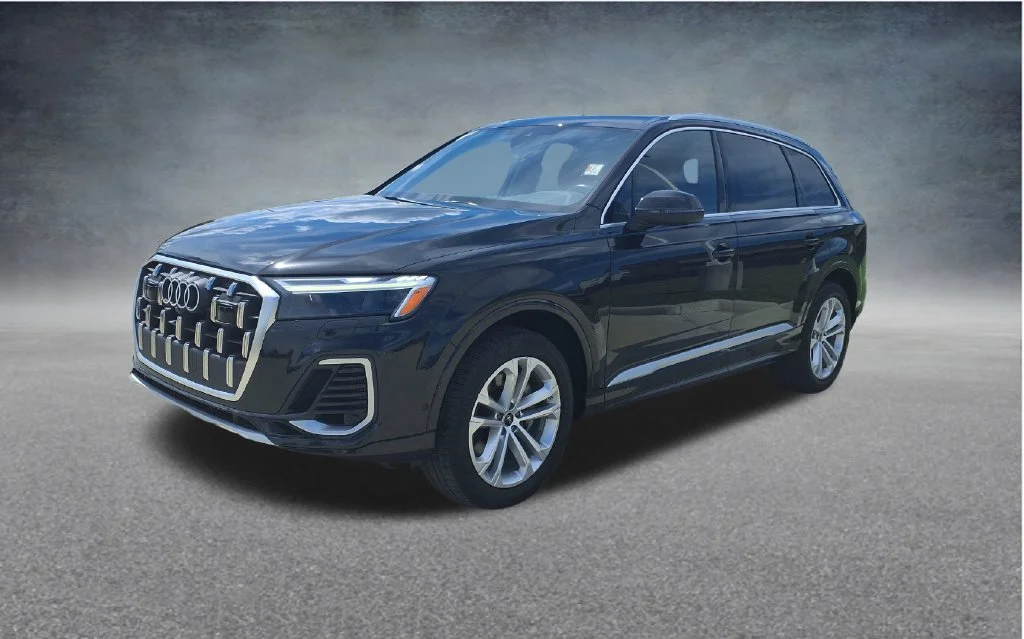 Used 2025 Black Audi 55 Premium Plus image 3