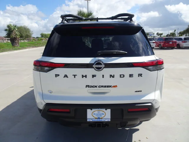 Used 2024 Pearl White Nissan Rock Creek image 5