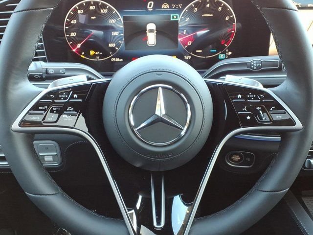New 2026 Alpine Mercedes-Benz 580 image 8