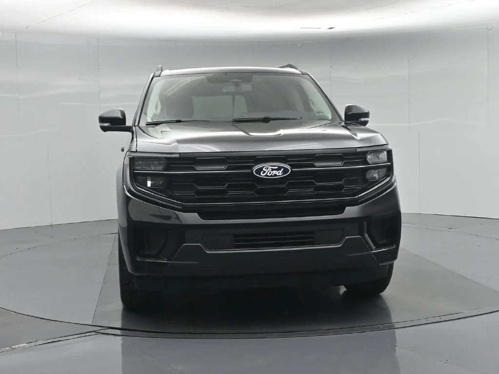 New 2027 Agate Black Metallic Ford Active image 58