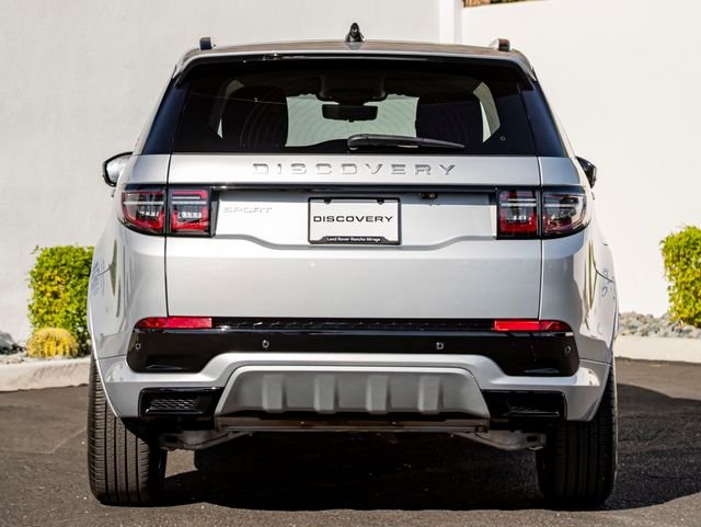 Certified Used 2025 Hakuba Silver Metallic Land Rover S image 8