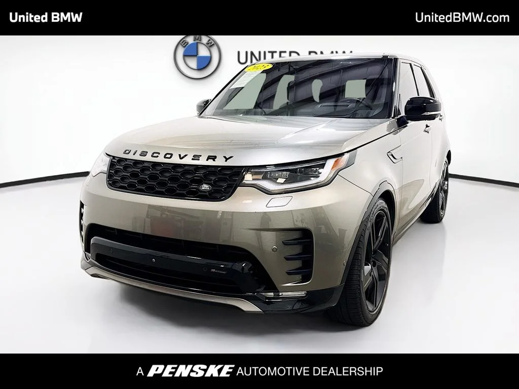 Used 2023  Land Rover S R-Dynamic image 1