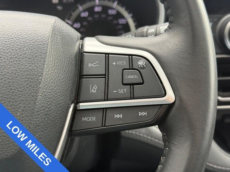 Used 2023 Pearl Toyota XLE image 18
