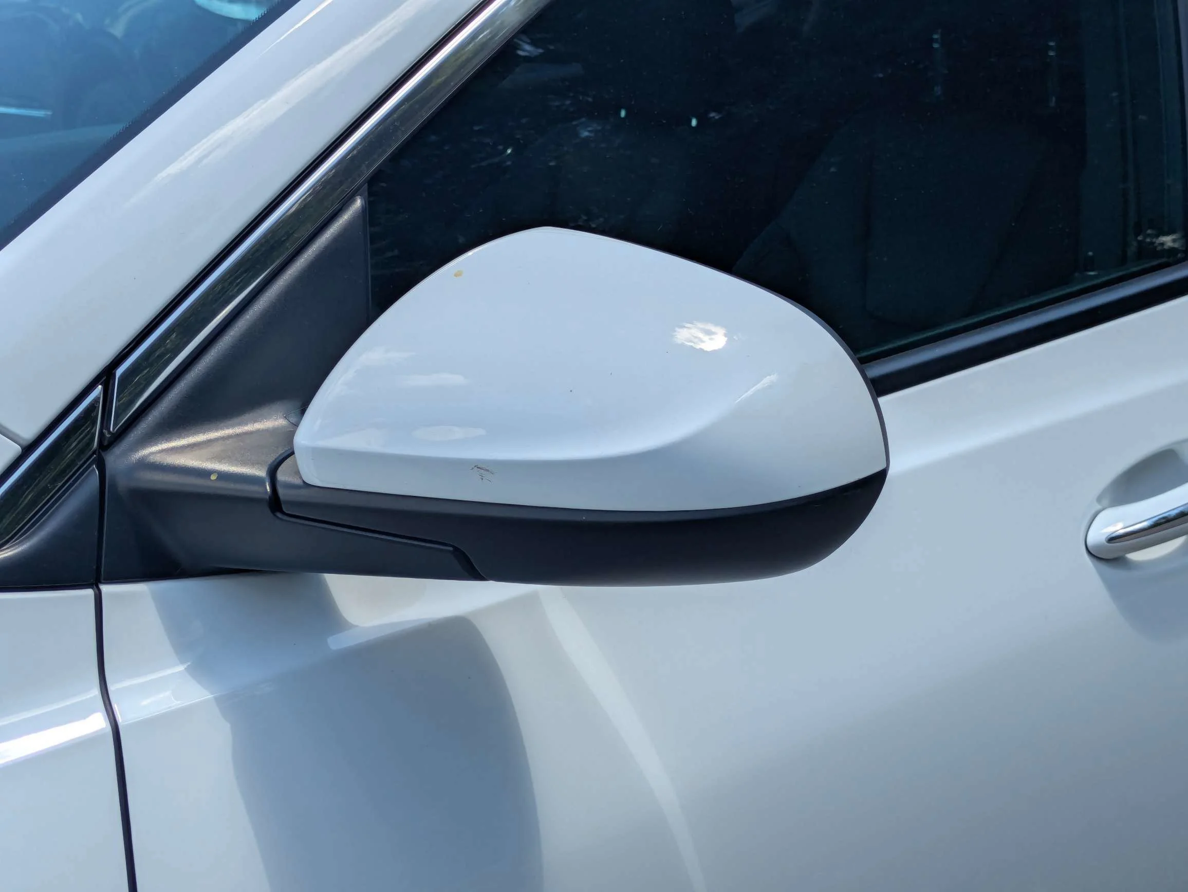 Used 2025 Summit White Buick Sport Touring image 11