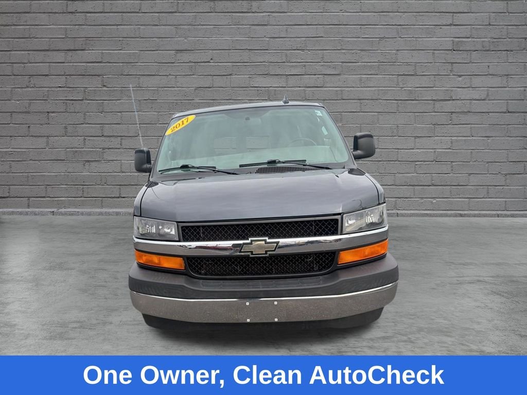Used 2017 Gray Chevrolet LT image 2