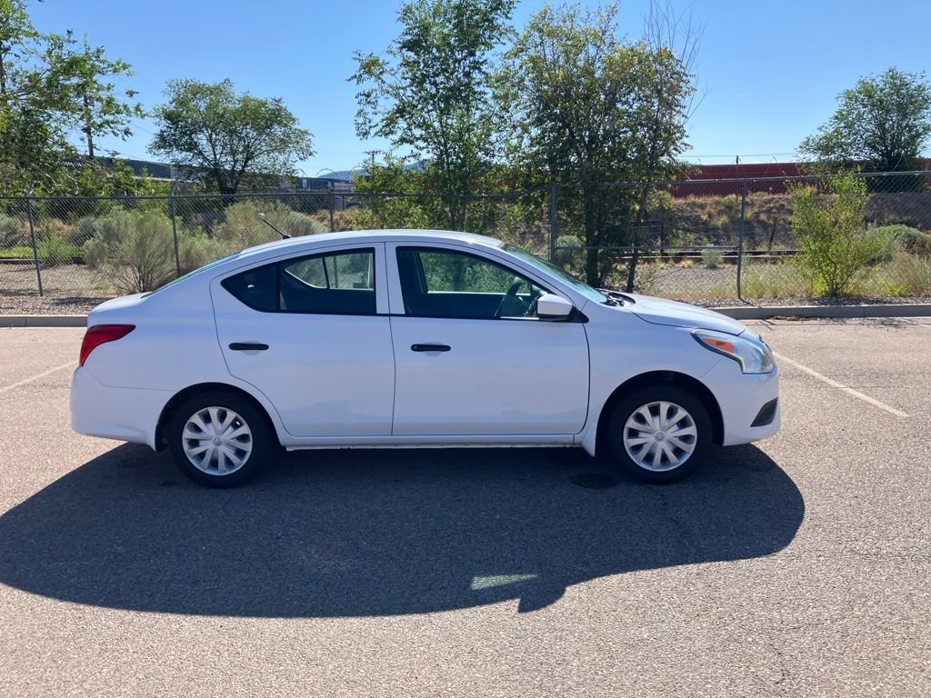 Used 2018 White Nissan 1.6 S image 4