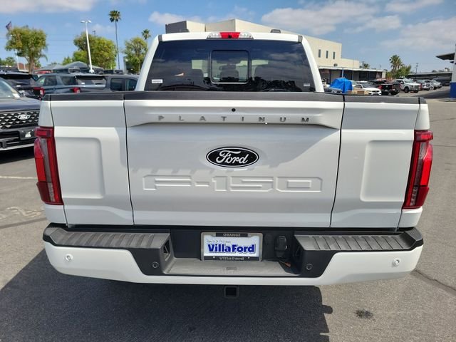 New 2026 Star White Metallic Tri-Coat Ford Platinum® image 24