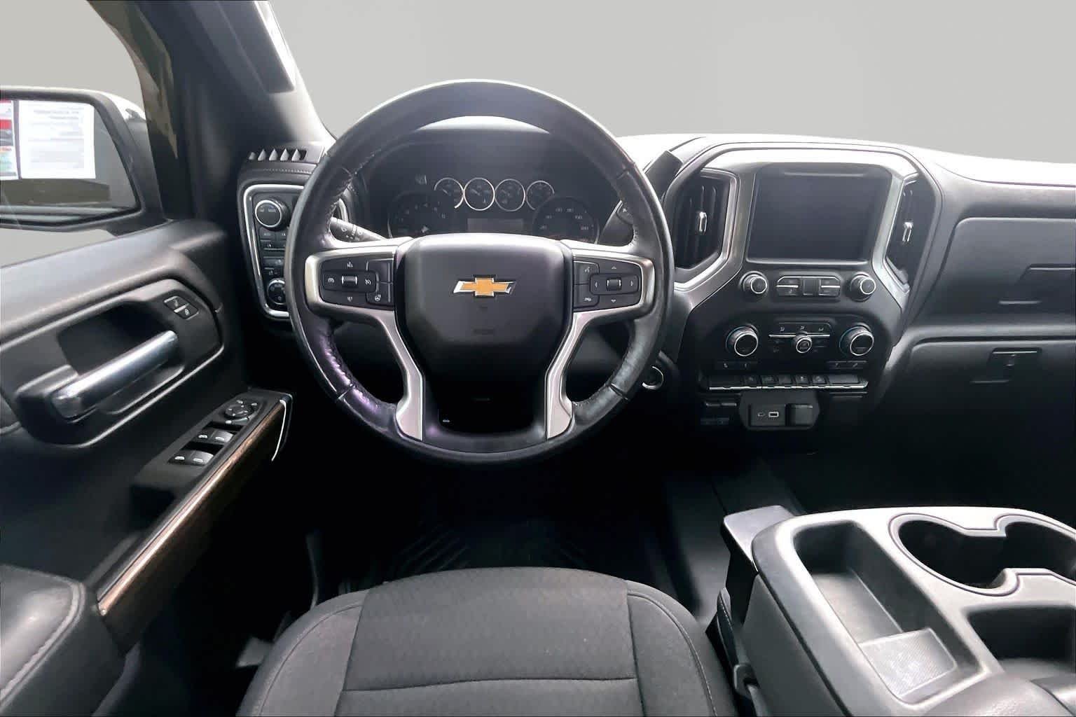 Used 2021 Black Chevrolet LT image 11