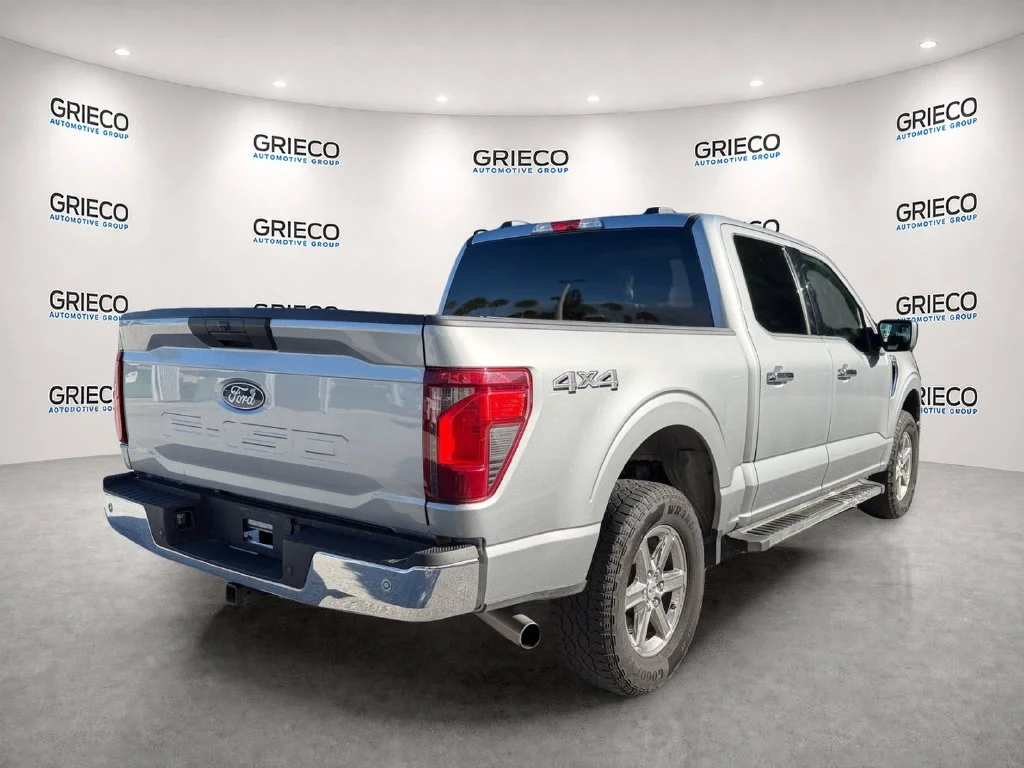Used 2025 Iconic Silver Metallic Ford XLT image 7