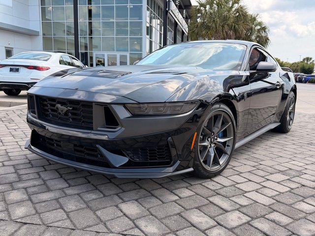 2024 Ford Mustang Dark Horse