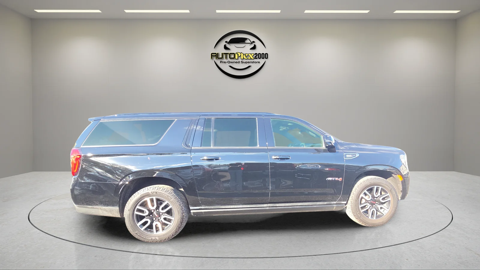 Used 2021 Black GMC AT4 image 8