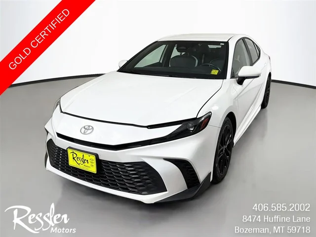 2025 Toyota Camry SE